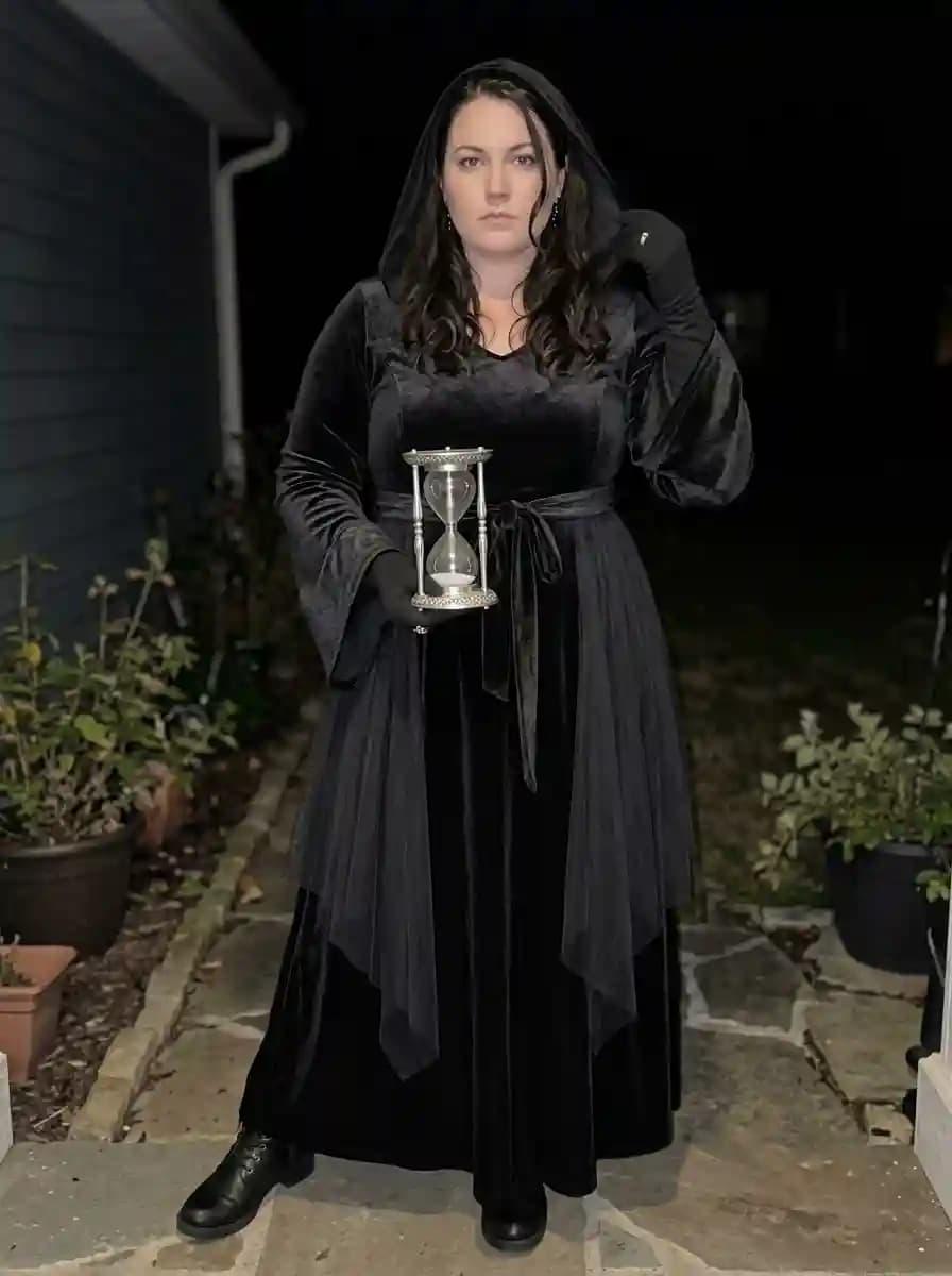 Raven Keeper Gothic Costume