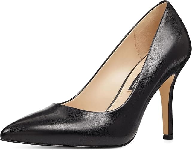 Nine West black leather pointed-toe pumps
