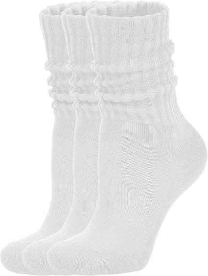 White ribbed crew socks